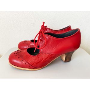 Туфли Luna flamenca. Модель Combinado cordones. Красная кожа.