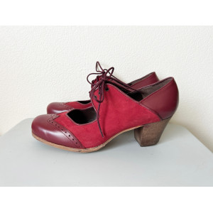 Gallardo. Модель Fatima cordones. Бордовая кожа/замша. Каблук cubano.
