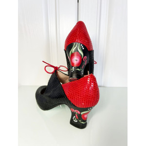 Туфли Begoña Cervera. Модель Arty. Красная/черная кожа serpiente. Каблук с ручной росписью Flor roja